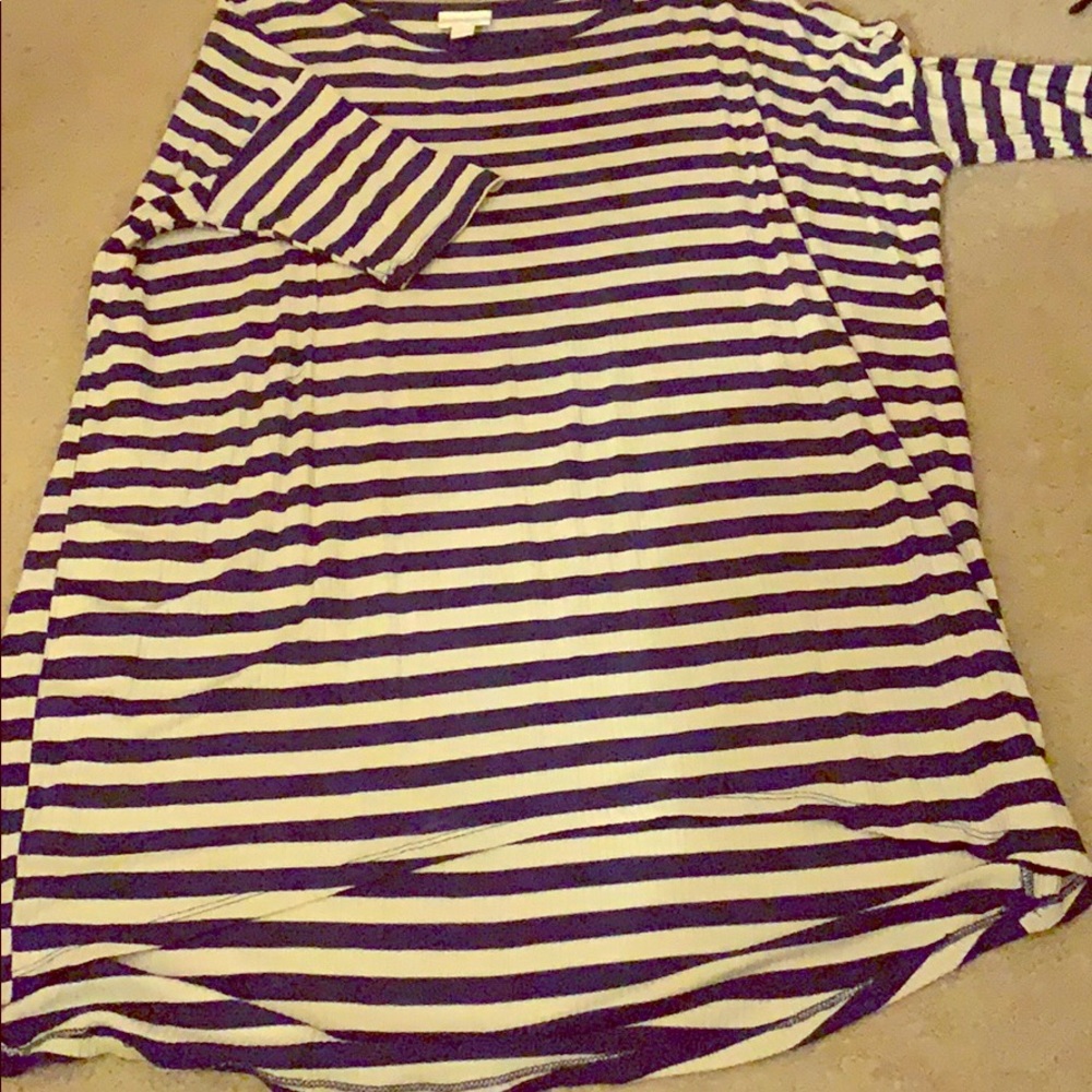 LuLaRoe short sleeve shirt